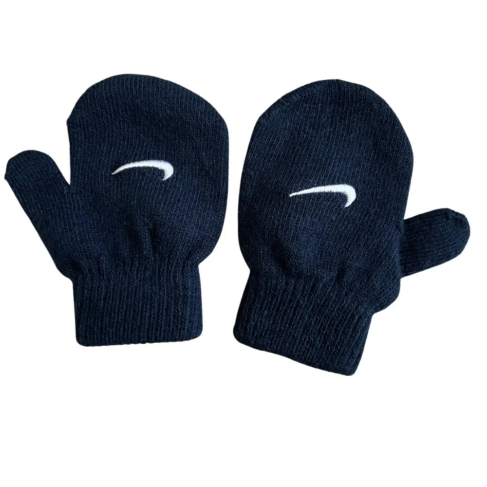 Nike toddler mittens